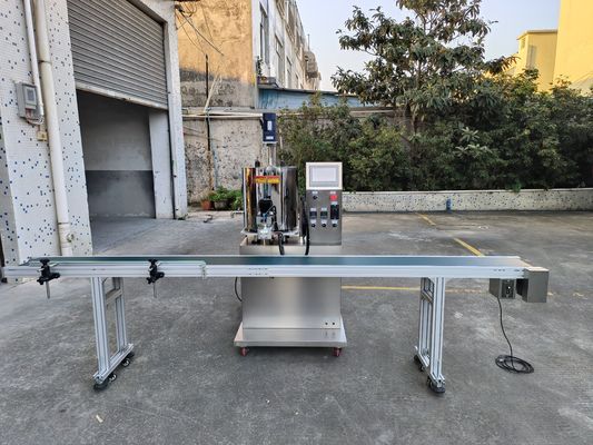Eenmalige pompvulmachine met drie meter lange transportband