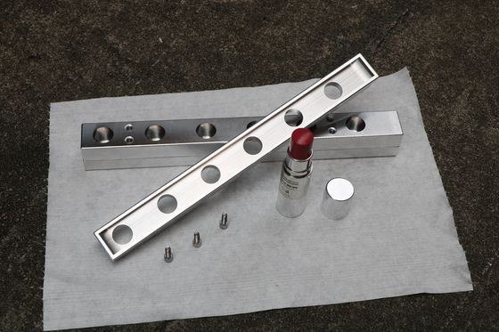6 Holes Vermicelli Professional Lipstick Mold CE ISO gecertificeerd