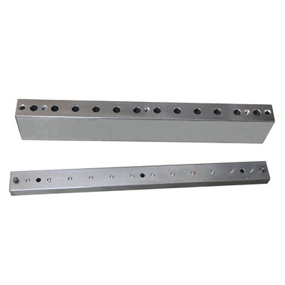 3-5 malen per minuut Lipstick Productielijn 12 Holes Lipstick Mould Kit