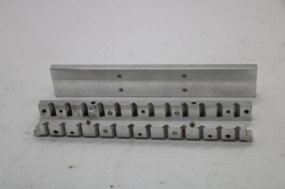 12 Holes Lipstick Maker Mold Dubbelkleurige Lancel CE ISO gecertificeerd