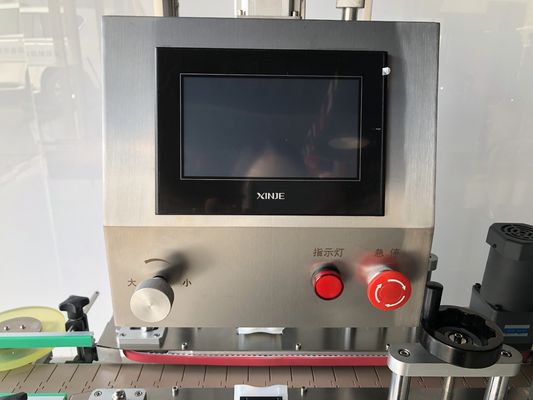 Vele soorten flessen Servo Capping Machine Automatische fles capper 20-50 Pcs / Min
