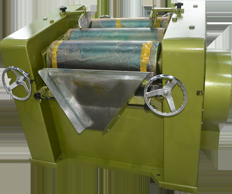 S405 Lippenstiftmateriaal Drie-roller Miller Automatisch Lipglossmateriaal Drie-roller grinder