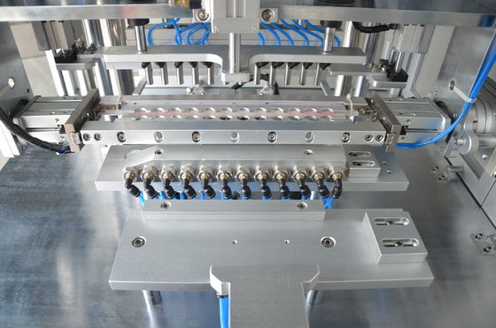 Automatische 12 holes siliconen mouw aluminium ontvorming machine